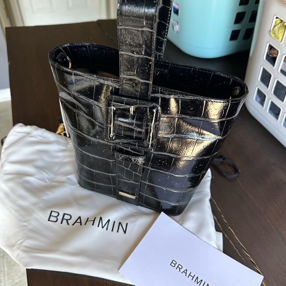 Black Veil Genuine Leather Brahmin Purse - Picture 8 of 13